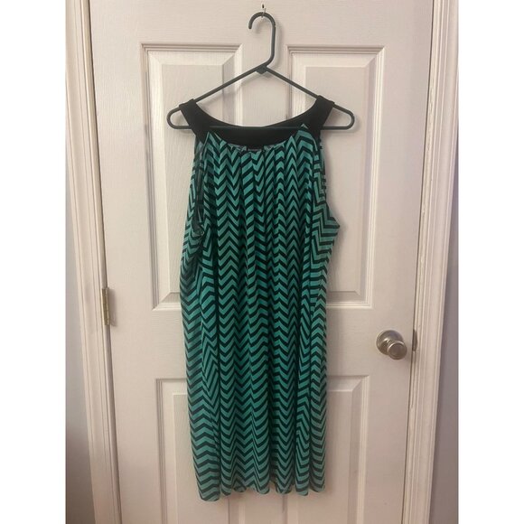 Enfocus women’s mint, green and black chevron pattern. Take top dress. Size 20 W - Picture 1 of 3